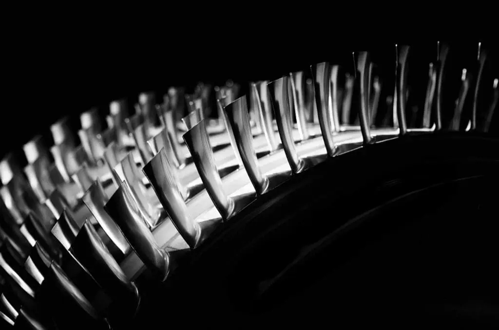 A close up of the back end of a tire.